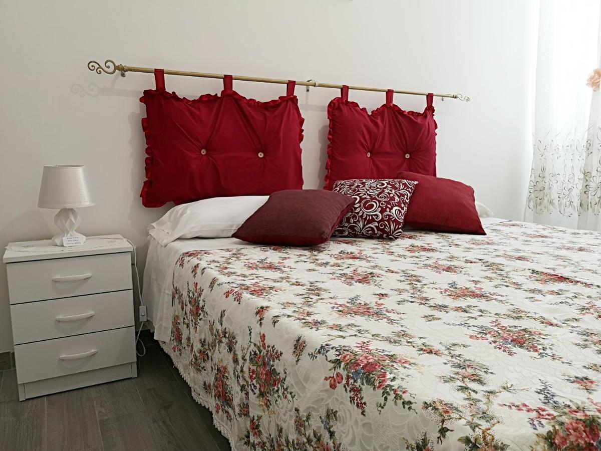 A Casa Di Sante Βίλα Arnesano Εξωτερικό φωτογραφία